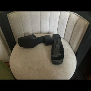 Gucci Rubber Logo Platform Sandals